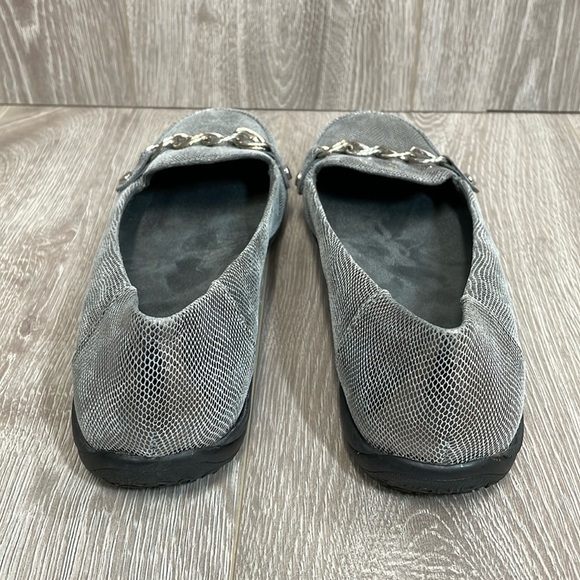 Vionic Orthoheel Alda Pewter Leather Reptile Slip On Loafers Chain 8.5W - Picture 3 of 15